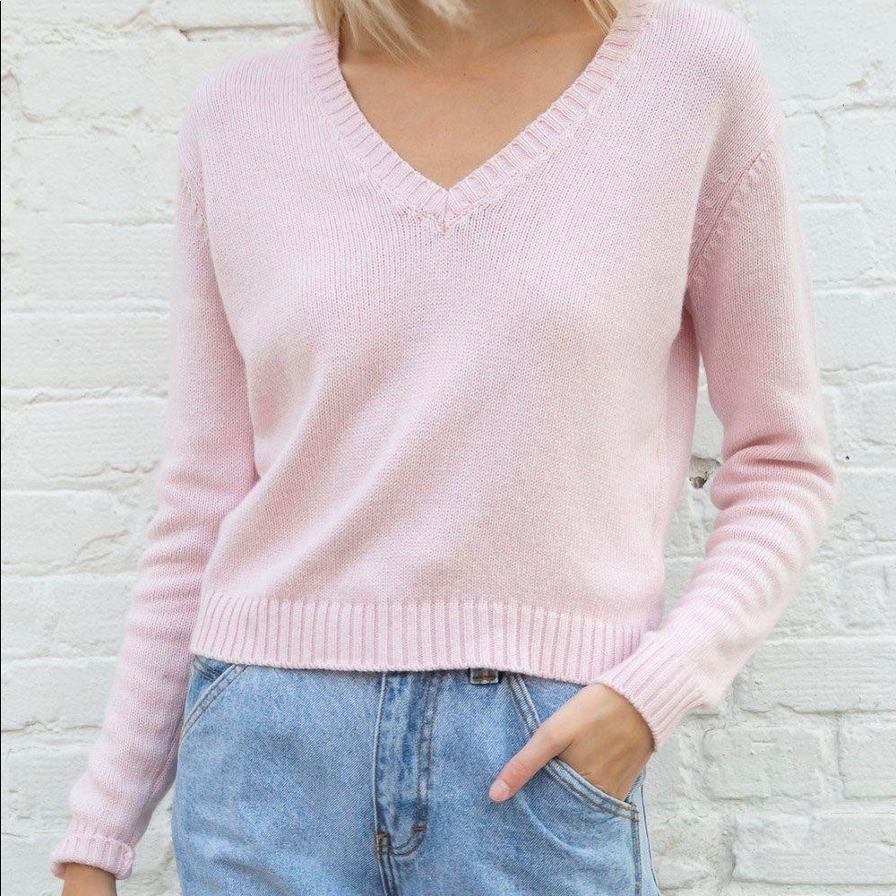 Brandy Melville Leigh Sweater in Baby Pink